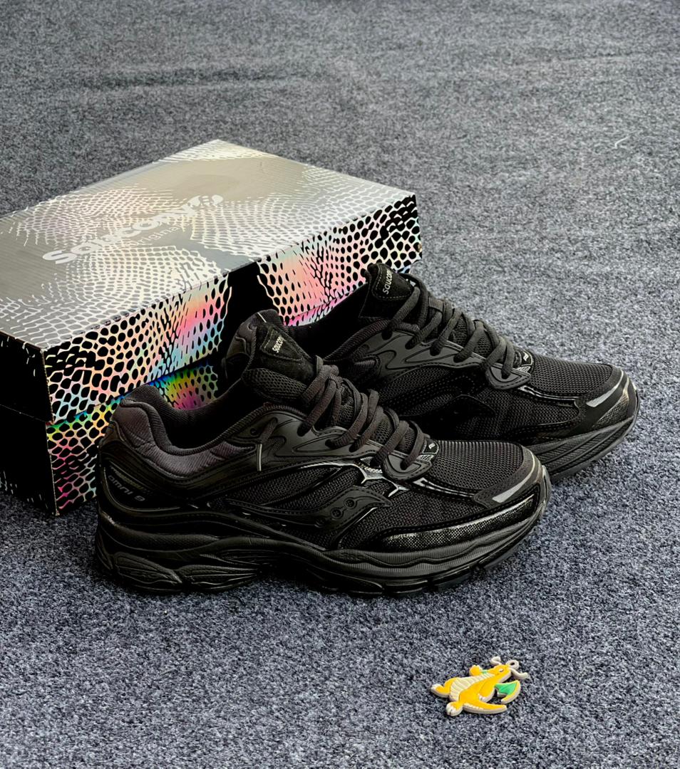 Saucony OMN9
